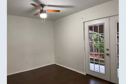 1440 Weiler Boulevard, Fort Worth, TX 76112 - Photo 5