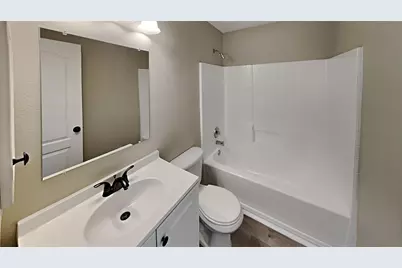 2203 Wagon Wheel Trail, Corinth, TX 76208 - Photo 9