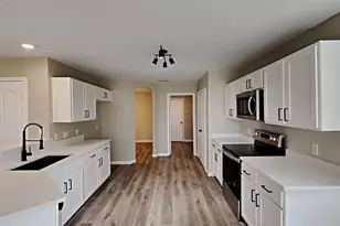 2203 Wagon Wheel Trail, Corinth, TX 76208 - Photo 3