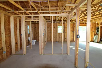 710 E Burleson Avenue, Mart, TX 76664 - Photo 5