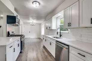 11335 Drummond Cir, Dallas, TX 75228 - Photo 9