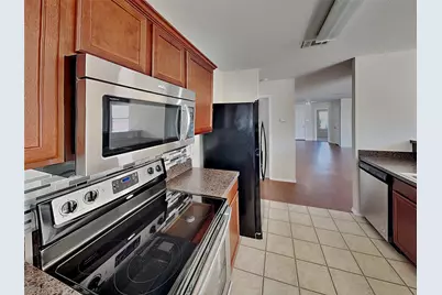 201 Dakota Ridge Drive, Fort Worth, TX 76134 - Photo 5