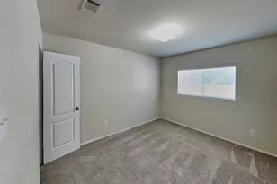 201 Dakota Ridge Dr, Fort Worth, TX 76134 - Photo 13