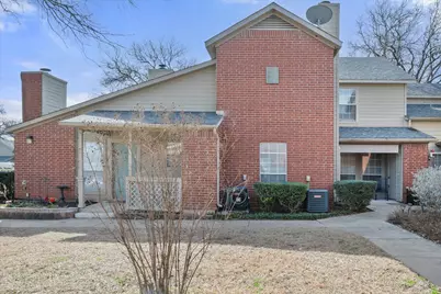 1420 Meadowood Village Drive, Fort Worth, TX 76120 - Photo 25