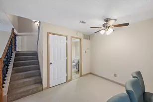 1420 Meadowood Village Dr, Fort Worth, TX 76120 - Photo 13