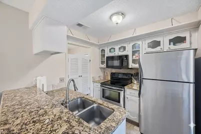 1420 Meadowood Village Drive, Fort Worth, TX 76120 - Photo 7