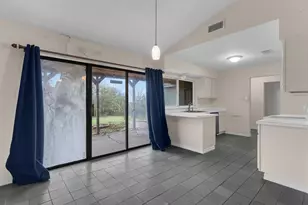 2230 Country Oaks Dr, Garland, TX 75040 - Photo 13