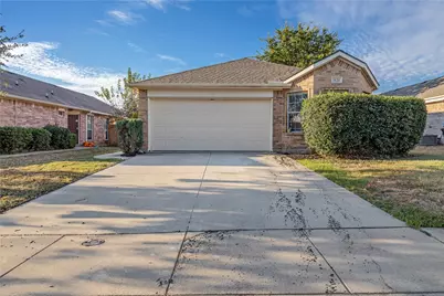 1121 Maplewood Lane, Crowley, TX 76036 - Photo 17