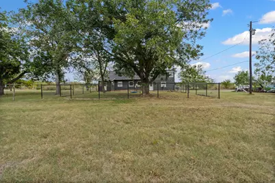 541 County Road 3420, Bridgeport, TX 76426 - Photo 37