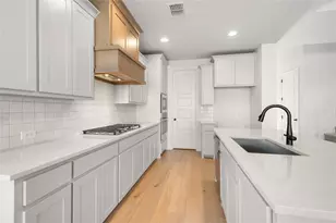 2405 Auburn St, Fate, TX 75087 - Photo 9