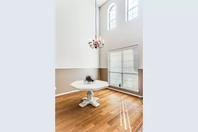 819 Hickory Street, Burleson, TX 76028 - Photo 5