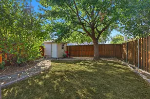 1112 Heather Ln, Carrollton, TX 75010 - Photo 35