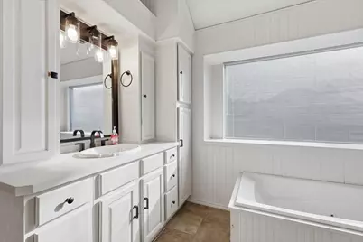 1112 Heather Lane, Carrollton, TX 75010 - Photo 19