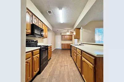 2633 Ladywood Drive, Garland, TX 75040 - Photo 7