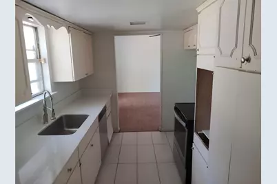 202 Brookhaven Terrace, Commerce, TX 75428 - Photo 5