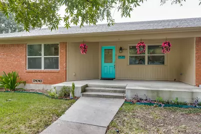 4200 Elmwood Drive, Benbrook, TX 76116 - Photo 5