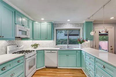 4200 Elmwood Drive, Benbrook, TX 76116 - Photo 13