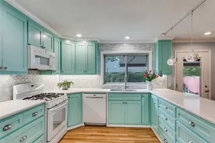 4200 Elmwood Dr, Benbrook, TX 76116 - Photo 13