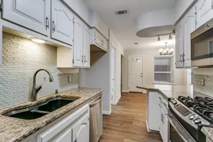 2521 Lone Star Ln, Grapevine, TX 76051 - Photo 13