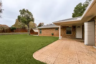 2521 Lone Star Ln, Grapevine, TX 76051 - Photo 23