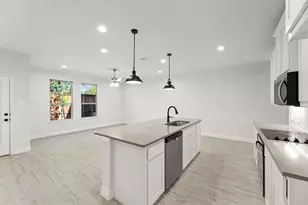 6945 Mustang Isle Dr, Dallas, TX 75228 - Photo 7