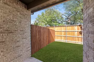 6945 Mustang Isle Dr, Dallas, TX 75228 - Photo 25