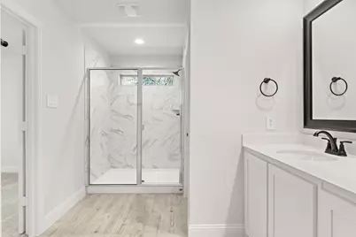 6945 Mustang Isle Drive, Dallas, TX 75228 - Photo 23