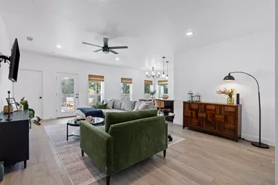 4707 Llano Street, Granbury, TX 76048 - Photo 5