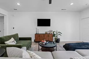 4707 Llano St, Granbury, TX 76048 - Photo 7