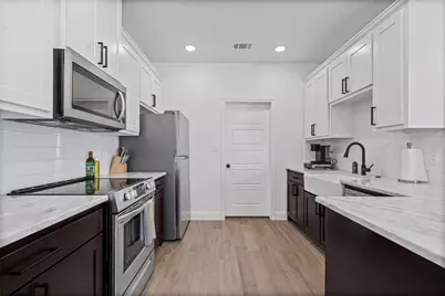 4707 Llano Street, Granbury, TX 76048 - Photo 13