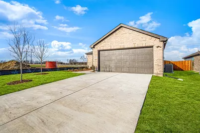 2131 Hollyberry, Sulphur Springs, TX 75482 - Photo 3