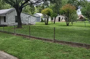 608 N Harrison St, West, TX 76691 - Photo 7