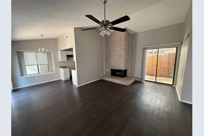 1803 Sherwood Place, Carrollton, TX 75006 - Photo 5