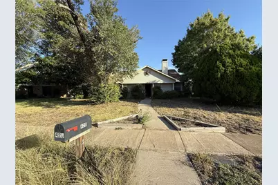 420 Whitney Street, Cedar Hill, TX 75104 - Photo 1