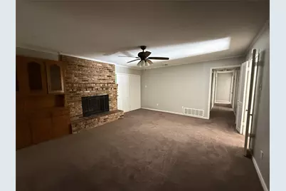 301 Lakewood Drive, DeSoto, TX 75115 - Photo 15