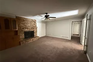 301 Lakewood Dr, DeSoto, TX 75115 - Photo 15