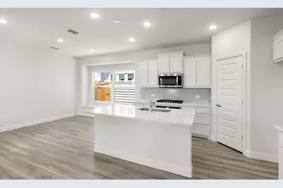 921 Apeldoorn Trail, Little Elm, TX 75068 - Photo 7