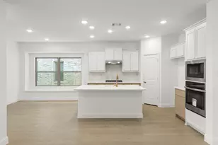 921 Apeldoorn Trl, Little Elm, TX 75068 - Photo 5