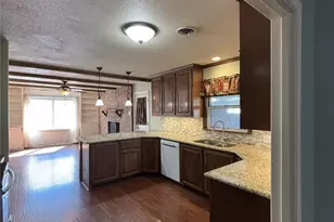 1107 Blanton St, Sherman, TX 75092 - Photo 5