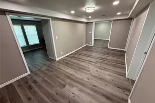 1005 Roberts St, Bowie, TX 76230 - Photo 7