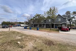 105 W North St, Itasca, TX 76055 - Photo 3