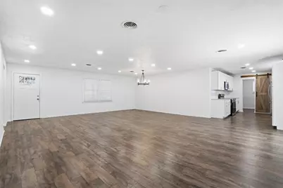 5905 Winifred Drive, Fort Worth, TX 76133 - Photo 5