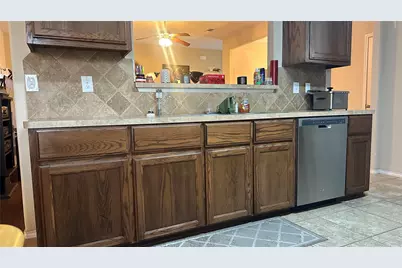 3008 Cricket Drive, Bellmead, TX 76705 - Photo 7