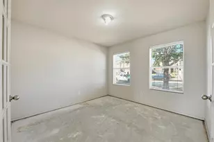 717 Redwing Dr, Saginaw, TX 76131 - Photo 23