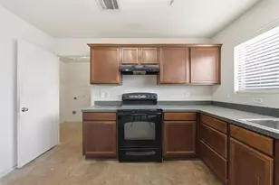 717 Redwing Dr, Saginaw, TX 76131 - Photo 11