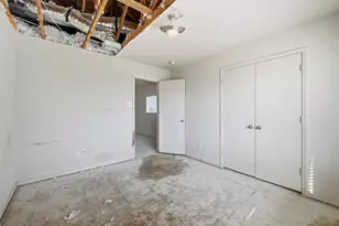 717 Redwing Dr, Saginaw, TX 76131 - Photo 25