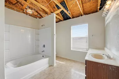 717 Redwing Drive, Saginaw, TX 76131 - Photo 21