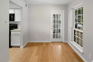 1609 Marsh Ln, Carrollton, TX 75006 - Photo 27