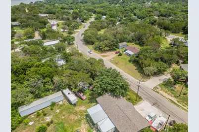 4311 W Oak Trail, Granbury, TX 76048 - Photo 9