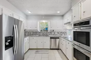 5925 Rayburn Dr, Fort Worth, TX 76133 - Photo 15